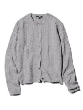 Uniqlo Cable Crew Neck Gray Cardigan
